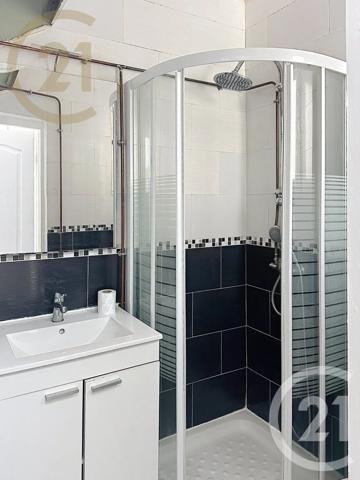 Appartement T2 à vendre  2 pièces - 29,50 m 2   SETE  - 34