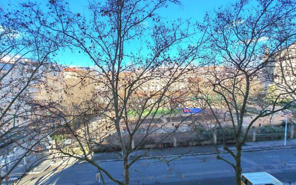 Appartement à vendre    1 pièce • 31,20 m2 Lyon 3