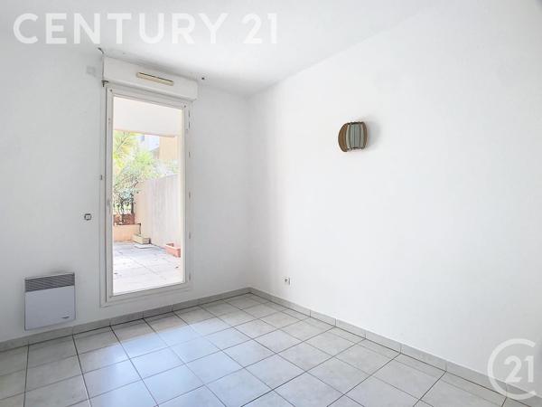 Appartement T3 à vendre  3 pièces - 65 m2 AUBAGNE - 13