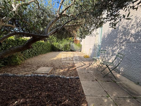 Appartement TYPE 3 TERRASSE JARDIN ET PLACES PRIVATIVES MARTIGUES