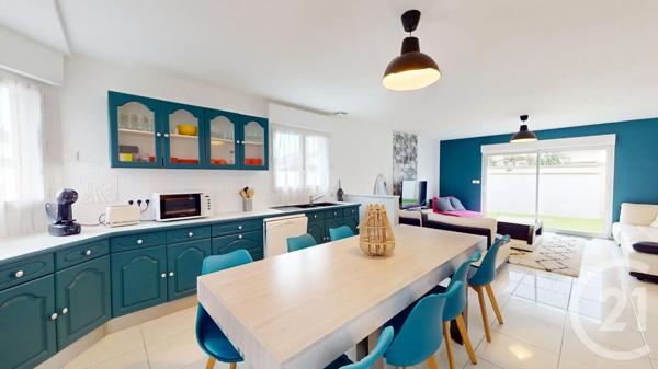 Maison à vendre  4 pièces - 98,80 m 2   LONGEVILLE SUR MER  - 85