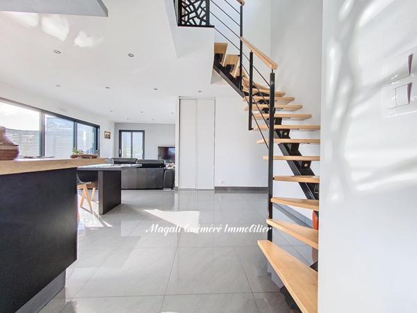 Montfort-sur-Meu (35160) MONTFORT SUR MEU - RARE A LA VENTE ! MAISON de 2017 non mitoyenne de 129 m² sur 500 m² de terrain