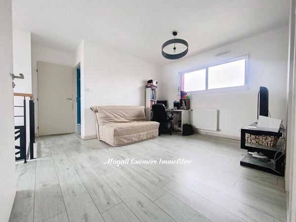 Montfort-sur-Meu (35160) MONTFORT SUR MEU - RARE A LA VENTE ! MAISON de 2017 non mitoyenne de 129 m² sur 500 m² de terrain