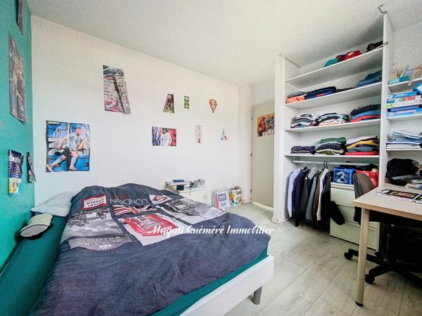 Montfort-sur-Meu (35160) MONTFORT SUR MEU - RARE A LA VENTE ! MAISON de 2017 non mitoyenne de 129 m² sur 500 m² de terrain