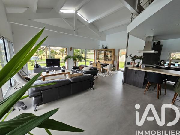 Maison à vendre 5 pièces 251 m² Cestas