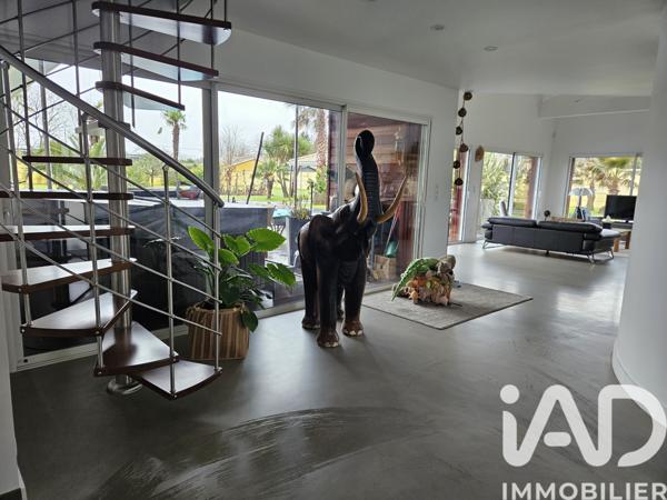Maison à vendre 5 pièces 251 m² Cestas
