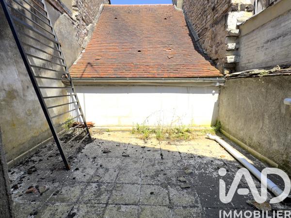 Immeuble à vendre 105 m² Tonnerre