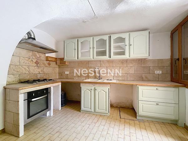Maison de village, 100m2, 3 chambres et un bureau