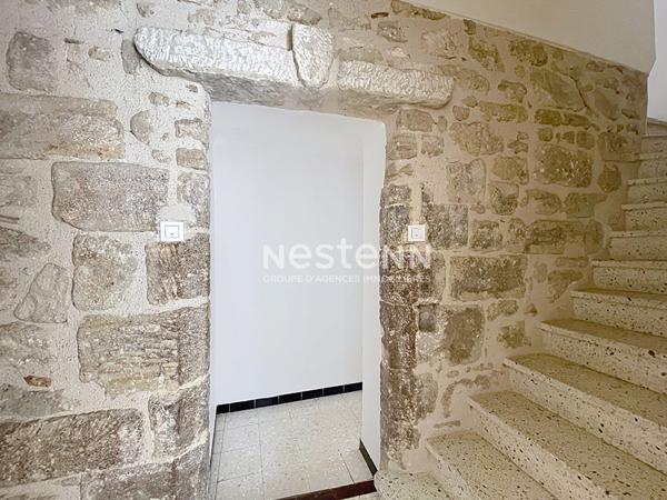 Maison de village, 100m2, 3 chambres et un bureau
