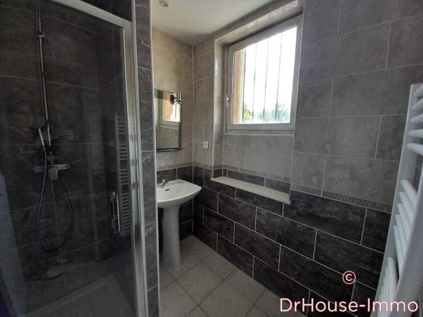 Immeuble à vendre 6 pièces de 318 m²
