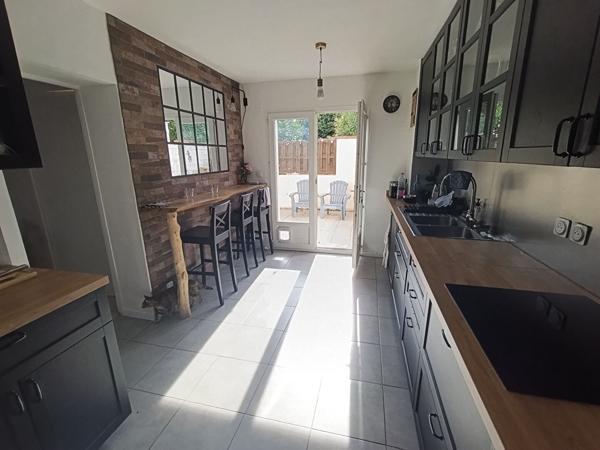 Vente
                Maison130 m² - 5 Pièces -
                    VERDUN SUR GARONNE (82600)