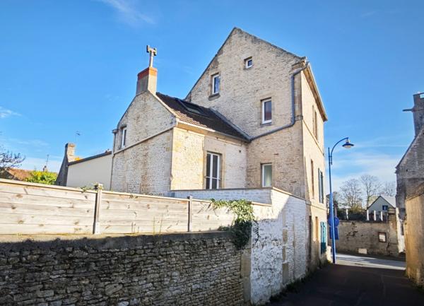 Havre de paix à deux pas de la mer — Maison de charme rénovée avec piscine chauffée