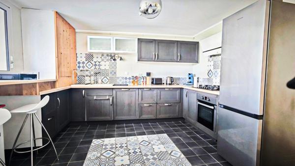 Havre de paix à deux pas de la mer — Maison de charme rénovée avec piscine chauffée