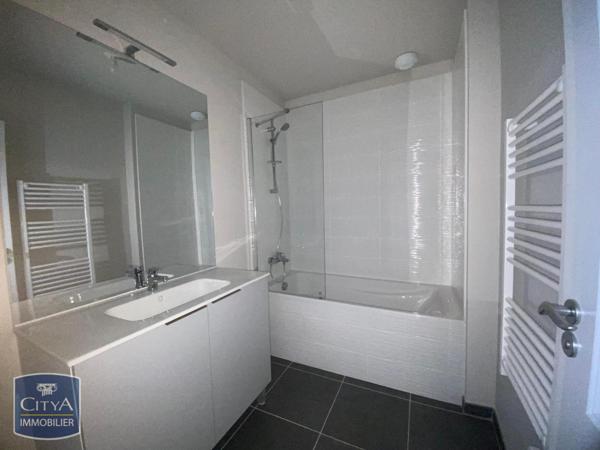 Appartement à louer 4 pièces 87.23m²