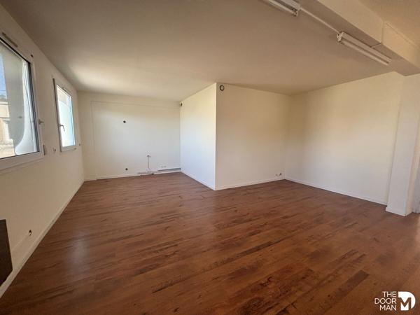 Bureau - À louer - 77 m² - RAMBOUILLET | The Door Man