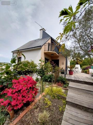 Maison individuelle à vendre à Vitré en Ille-et-Vilaine (35500), ref : 35131-171   
Hors lotissement