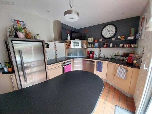 Maison individuelle à vendre à Vitré en Ille-et-Vilaine (35500), ref : 35131-171   
Hors lotissement