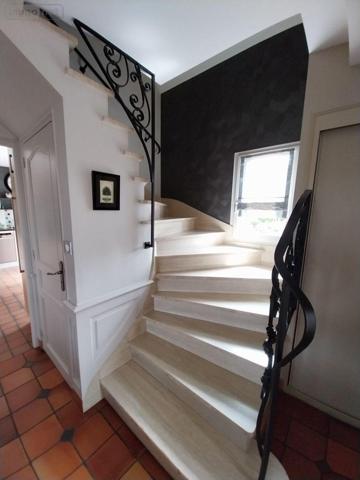 Maison individuelle à vendre à Vitré en Ille-et-Vilaine (35500), ref : 35131-171   
Hors lotissement
