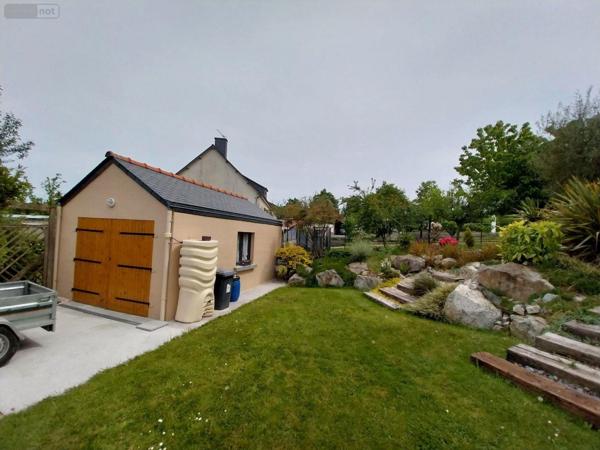 Maison individuelle à vendre à Vitré en Ille-et-Vilaine (35500), ref : 35131-171   
Hors lotissement