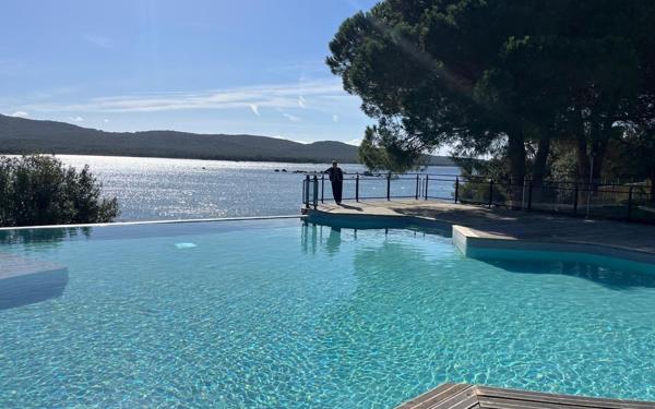 Appartement à vendre    5 pièces •  Pianottoli-Caldarello