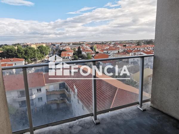 Location Appartement 2 pièces 47 m² - 21 BOULEVARD KENNEDY Perpignan 66000