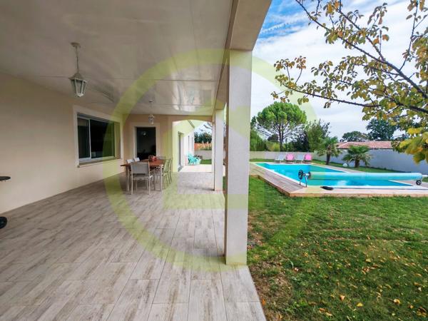 Maison à ECHILLAIS (17620)