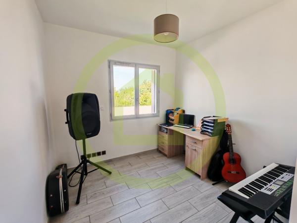 Maison à ECHILLAIS (17620)