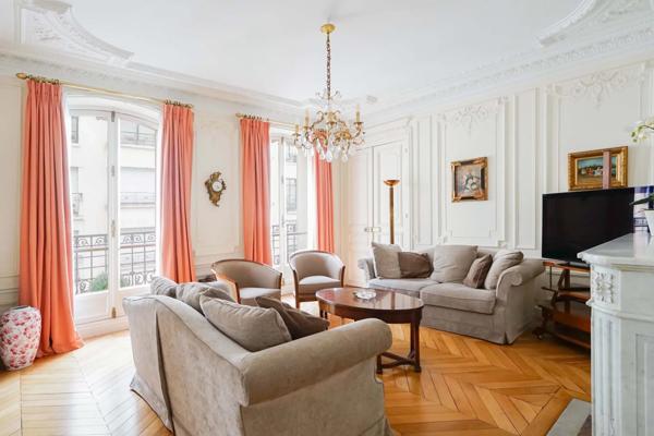 Appartement Paris 7e - RUE DE L'UNIVERSITÉ