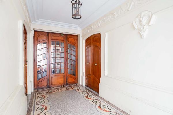 Appartement Paris 7 e - RUE DE L'UNIVERSITÉ