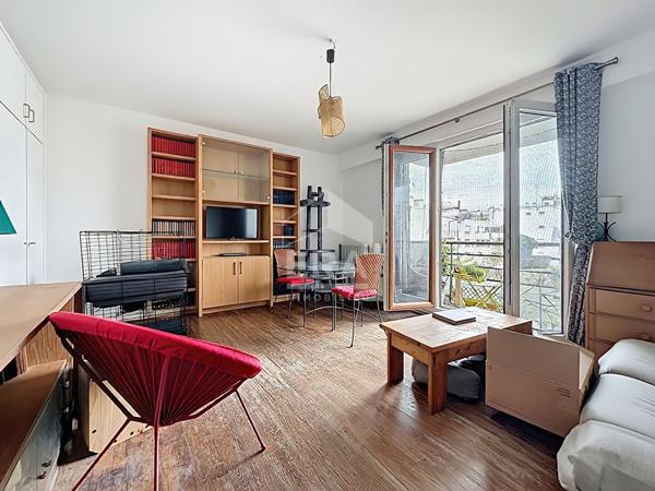 Appartement Paris 2 pièces 48m2 Balcon Michel Bizot