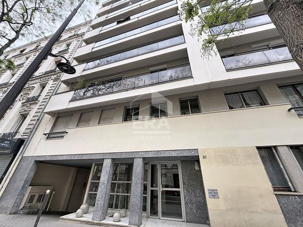 Appartement Paris 2 pièces 48m2 Balcon Michel Bizot
