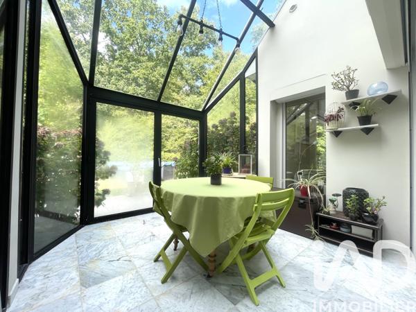 Maison à vendre 9 pièces 190 m² Le Mesnil-Saint-Denis