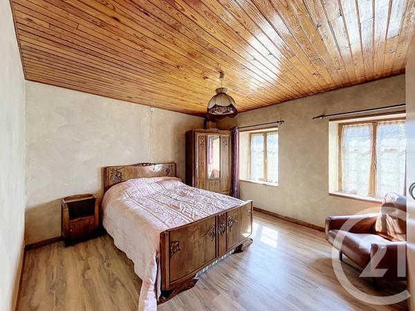 Maison à vendre  5 pièces - 86,15 m 2   GRAZAC  - 43