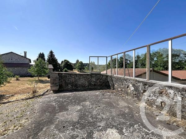 Maison à vendre  5 pièces - 86,15 m 2   GRAZAC  - 43