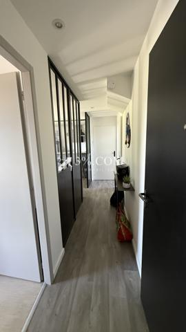 Appartement 3 pièce(s) 2 chambre(s) 72.8 m²