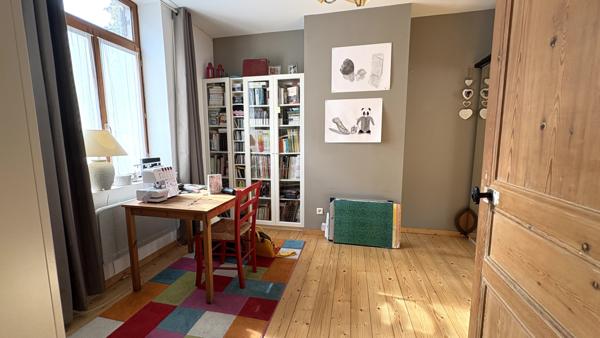 Cysoing (59830) Maison de charme en plein centre de Cysoing - 141m2 habitables