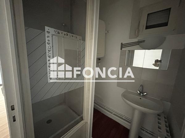 Location Studio 22.44 m² - 56 RUE MARIE CLEMENCE FOURIAUX Reims 51100