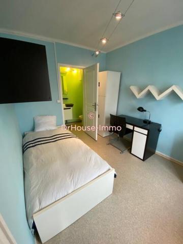 Immeuble à vendre 7 pièces de 105 m²