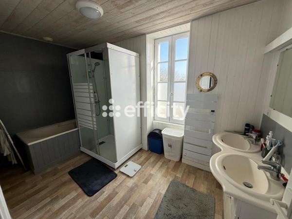 Maison 9 pièces - 193 m²