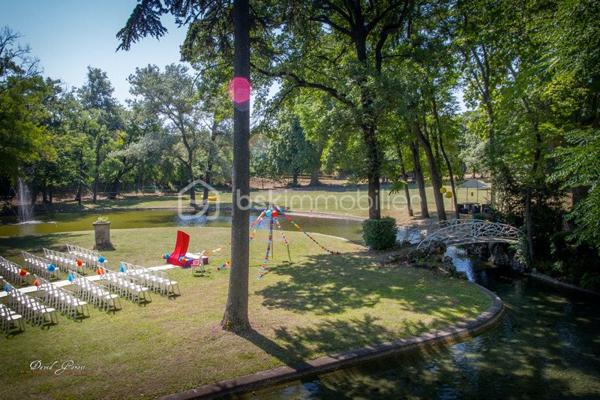 Immeuble de 1 089 m²