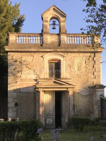 Immeuble de 1 089 m²