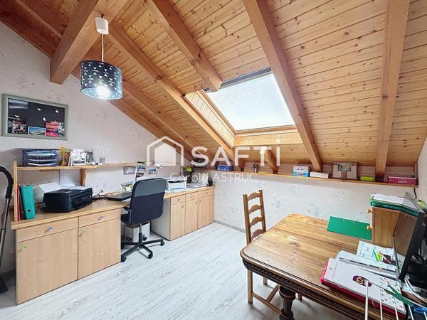 Belle maison sur la commune Cluse et Mijoux