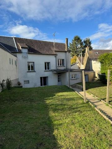 Maison à Fresnay-sur-Sarthe, 72130 - 4 pièces 80m²