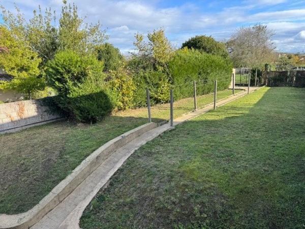 Maison à Fresnay-sur-Sarthe, 72130 - 4 pièces 80m²