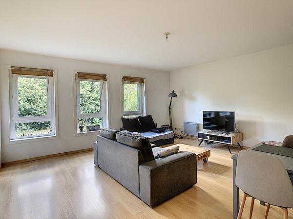 À LOUER ? BEL APPARTEMENT T2 MEUBLÉ DE 51 M² AVEC PARKING SÉCURISÉ ? ROUBAIX