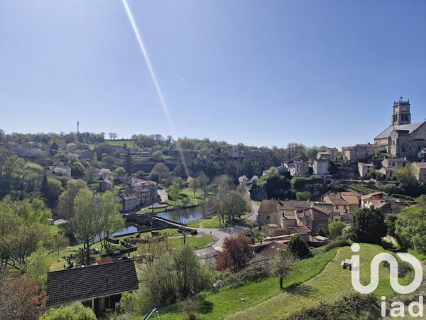 Maison de ville 5 pièces de 200 m² à Bellac (87300)