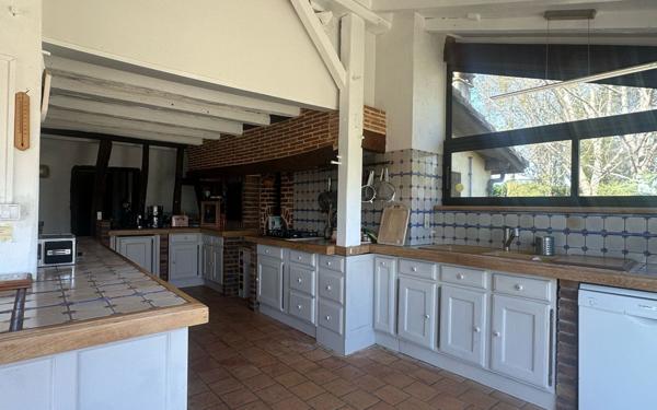 Maison à vendre    7 pièces •  Saint-Gein