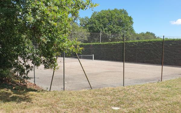 Maison à vendre    7 pièces •  Saint-Gein