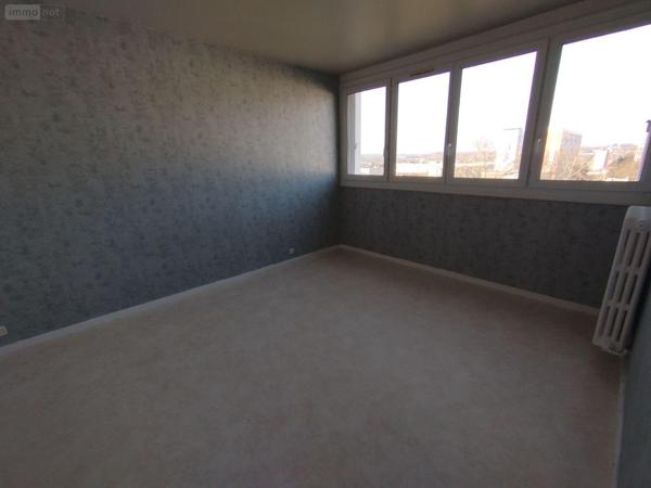 Appartement à vendre à Allonnes dans la Sarthe (72700), ref : PB-1716