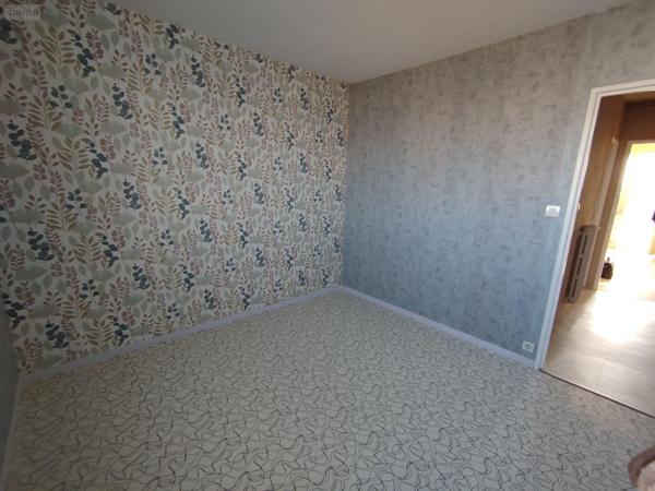 Appartement à vendre à Allonnes dans la Sarthe (72700), ref : PB-1716